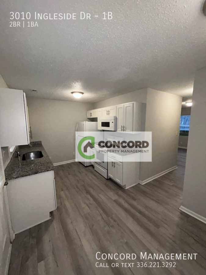 3010 Ingleside Dr #1B - Photo 7 of 15