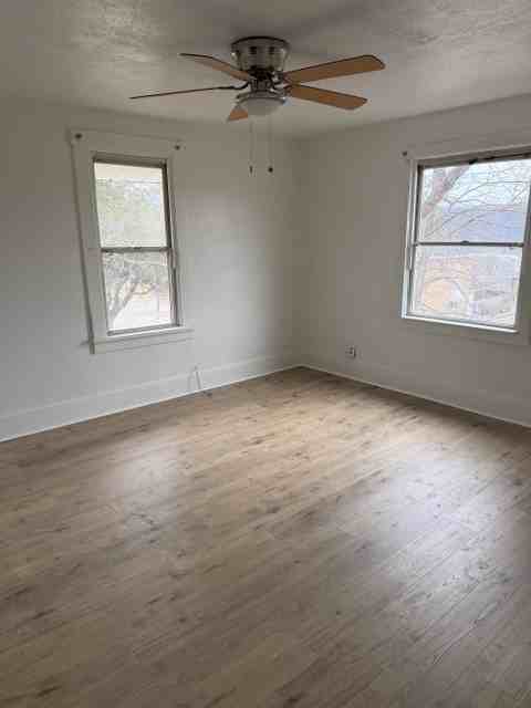 1406 Taylor Ave #1 - Photo 6 of 12