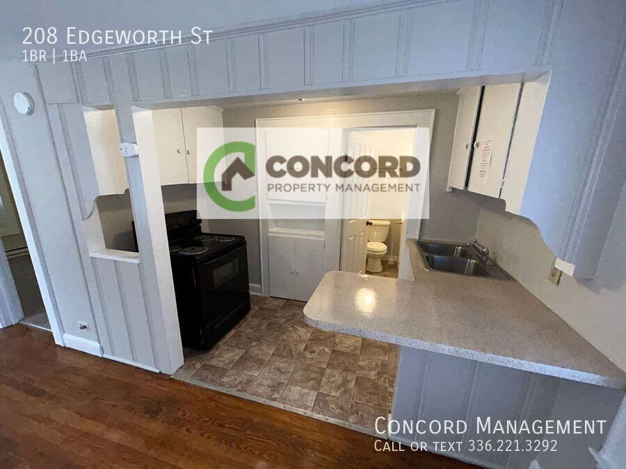 208 Edgeworth St - Photo 4 of 9