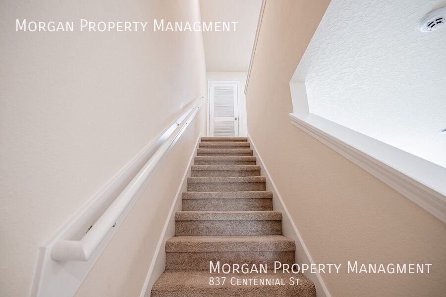 837 Centennial St - Photo 6 of 20