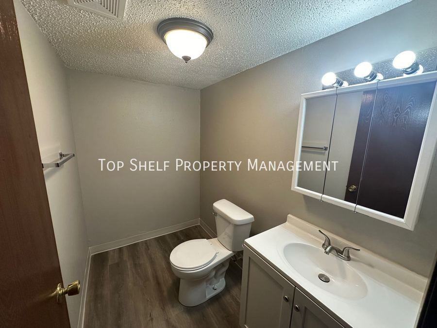 1330 Williams St - Photo 7 of 11