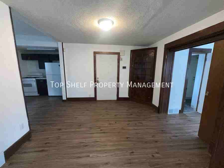 621 Oak Park Ave - Photo 4 of 14