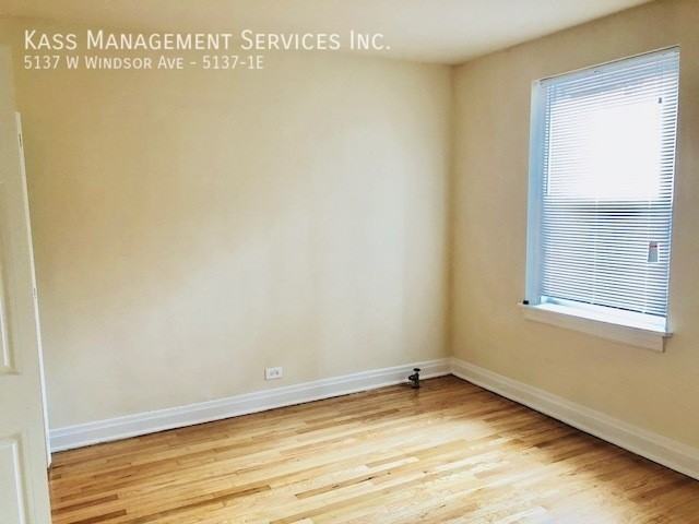 5137 W Windsor Ave #5137-1E - Photo 7 of 9