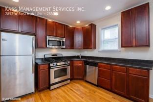 2852 W Rosemont Ave - Photo 1 of 1