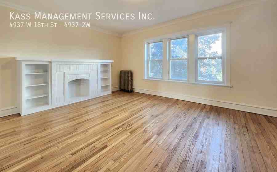 4937 W 18th St #4937-2W - Photo 6 of 11