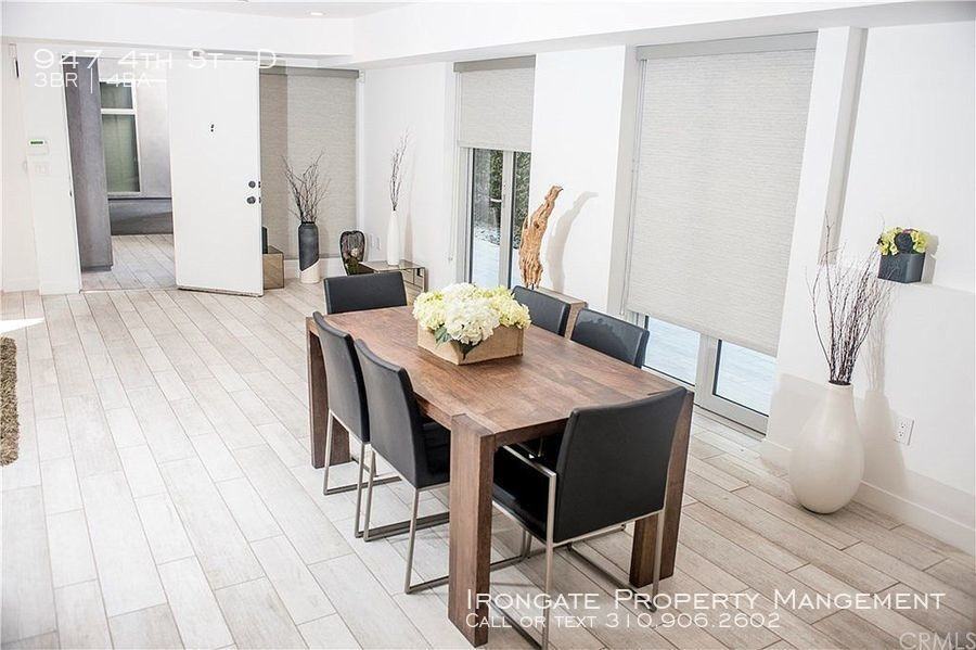 947 4th St #D - Photo 4 of 8