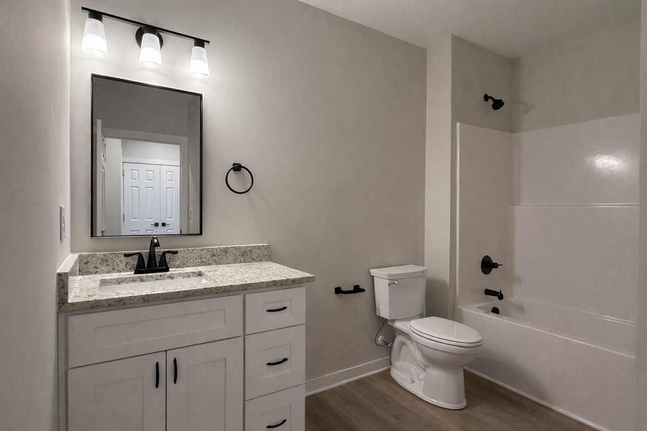 Columbia Rising - Photo 5 of 42