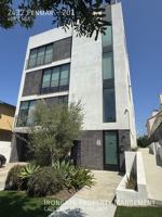 featured image of 2432 Penmar Ave #201