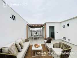 featured image of 2432 Penmar Ave #202