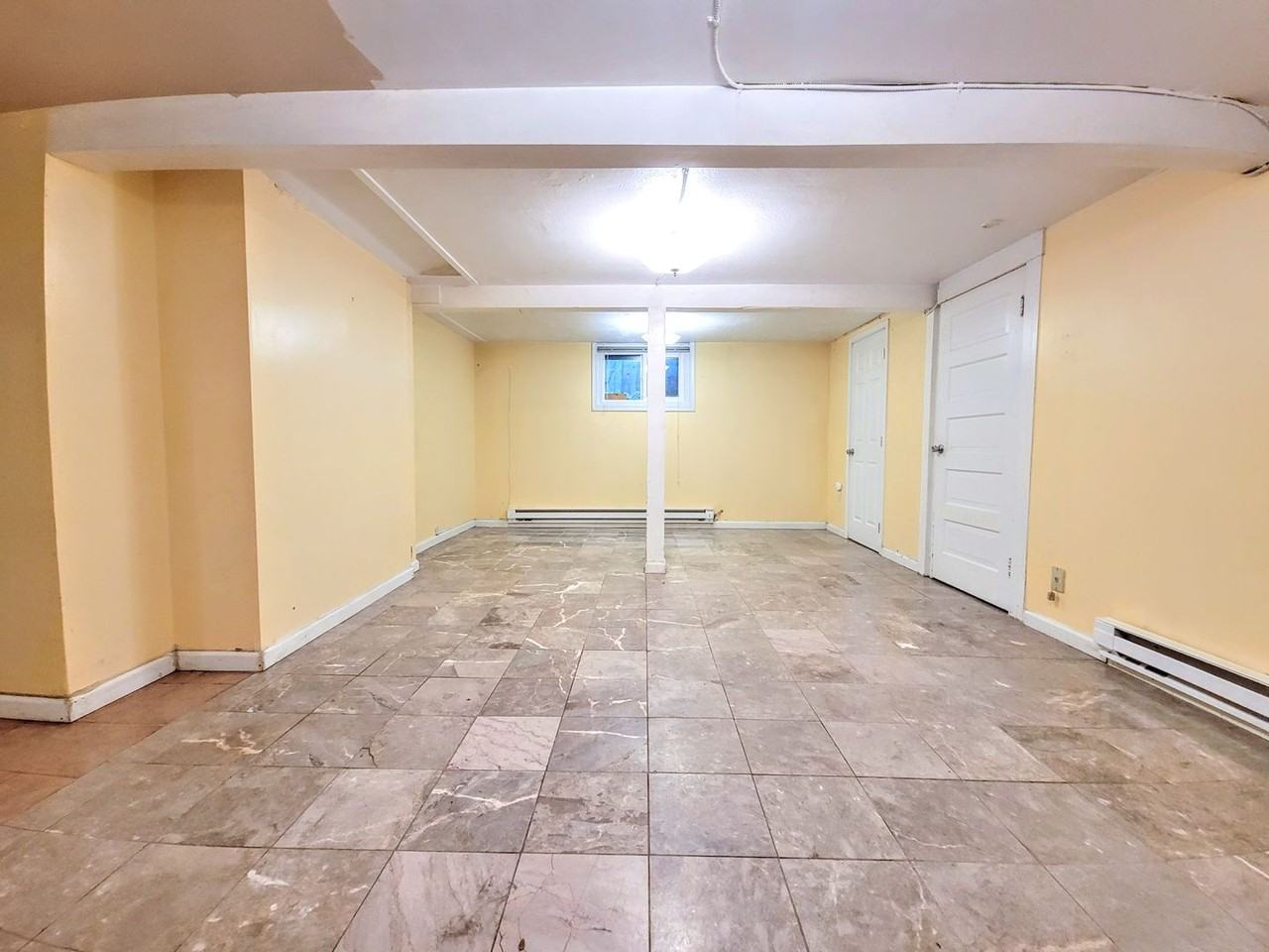 815 15th Ave E #6 - Photo 5 of 9