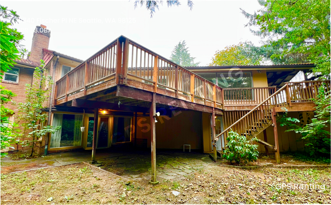 10340 Fischer Pl Ne - Photo 3 of 27