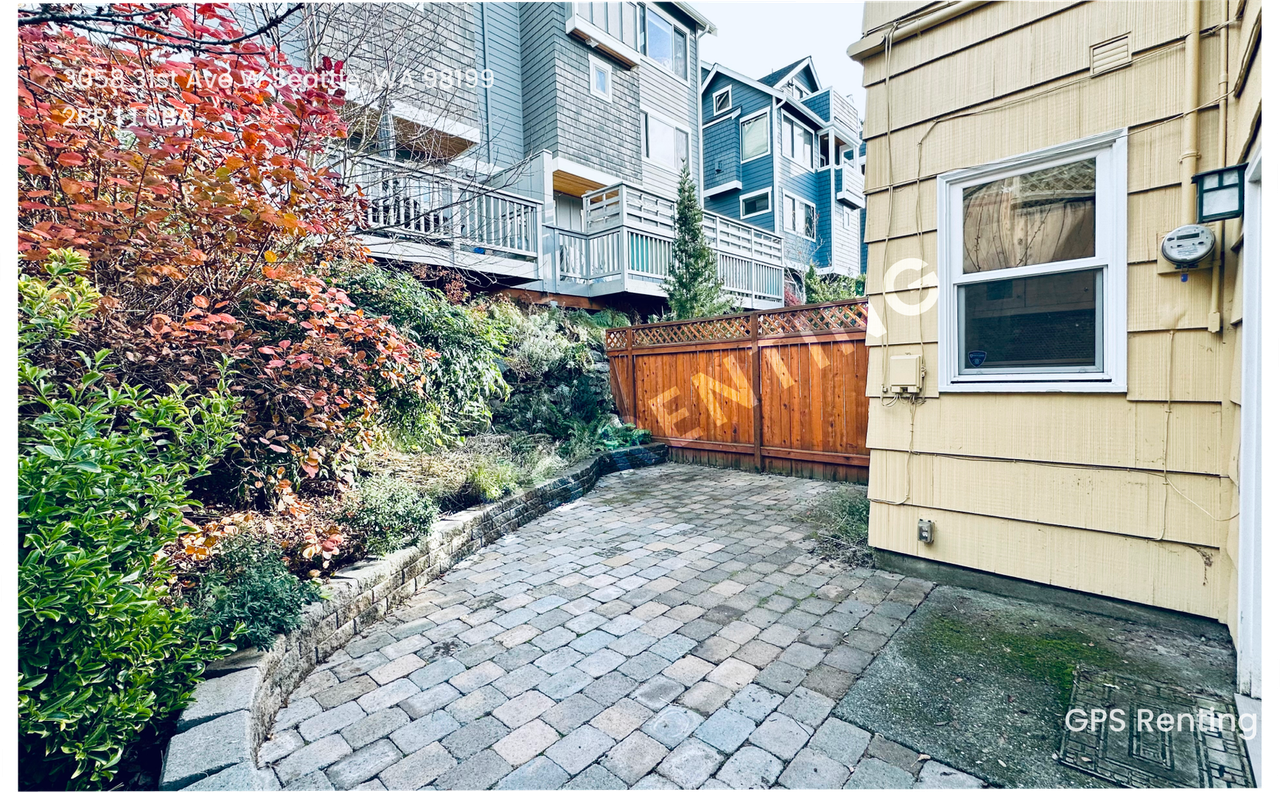 3058 31st Ave W - Photo 5 of 18