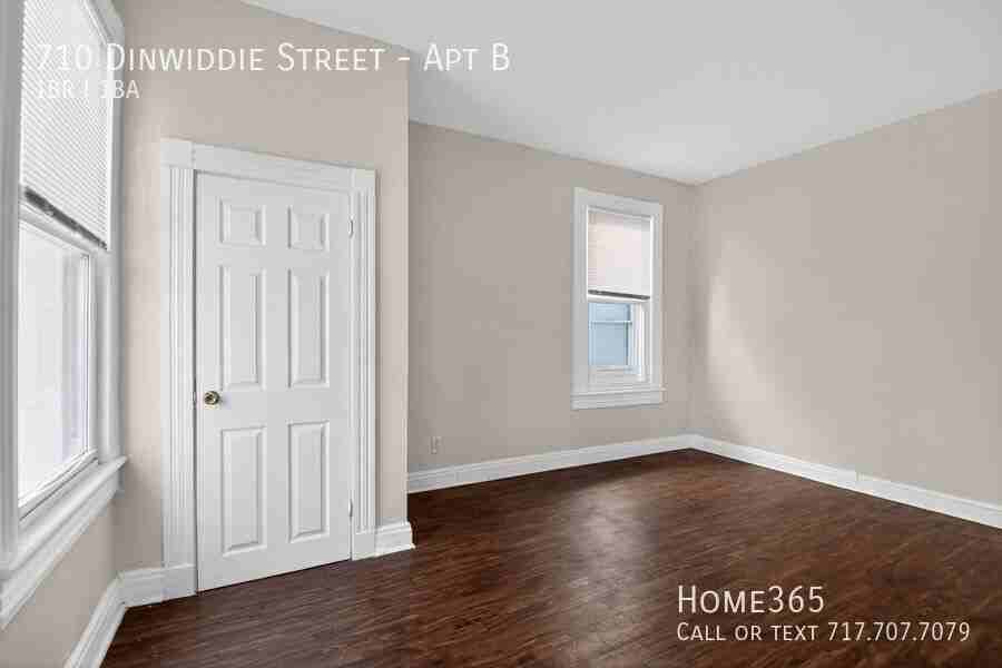 710 Dinwiddie St #B - Photo 5 of 23
