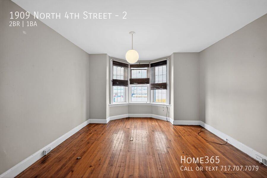 1909 N 4th St #2 - Photo 5 of 17