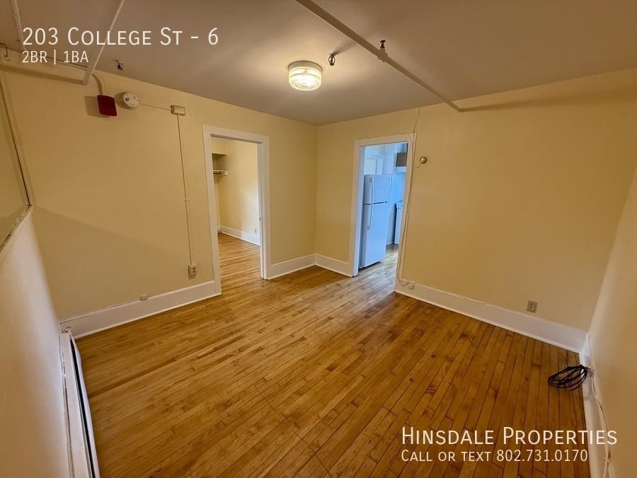 203 College St #6 - Photo 2 of 13