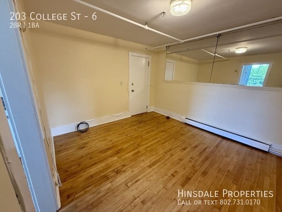 203 College St #6 - Photo 3 of 13