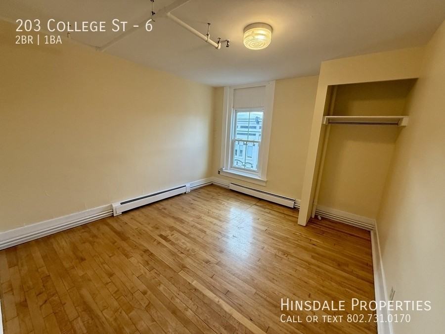 203 College St #6 - Photo 4 of 13