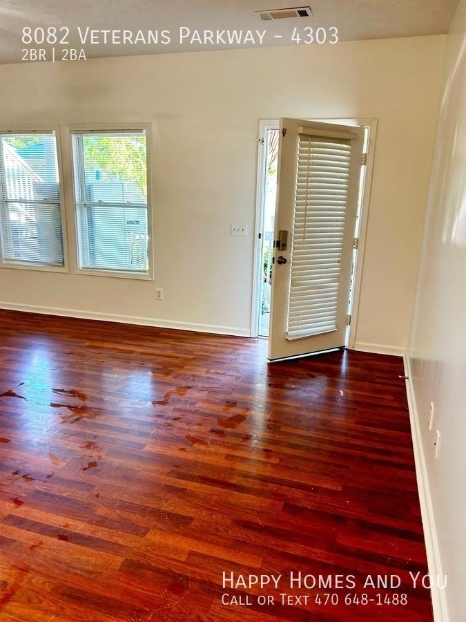 8082 Veterans Pkwy #4303 - Photo 7 of 33