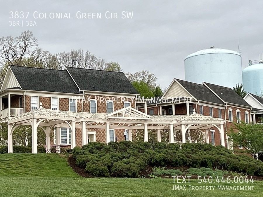 3837 Colonial Green Cir Sw