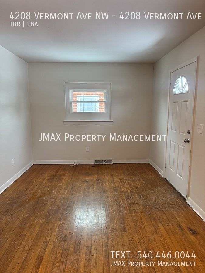 4208 Vermont Ave Nw - Photo 2 of 11