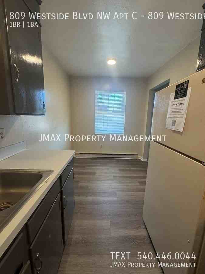 809 Westside Blvd Nw Apt C - Photo 6 of 8