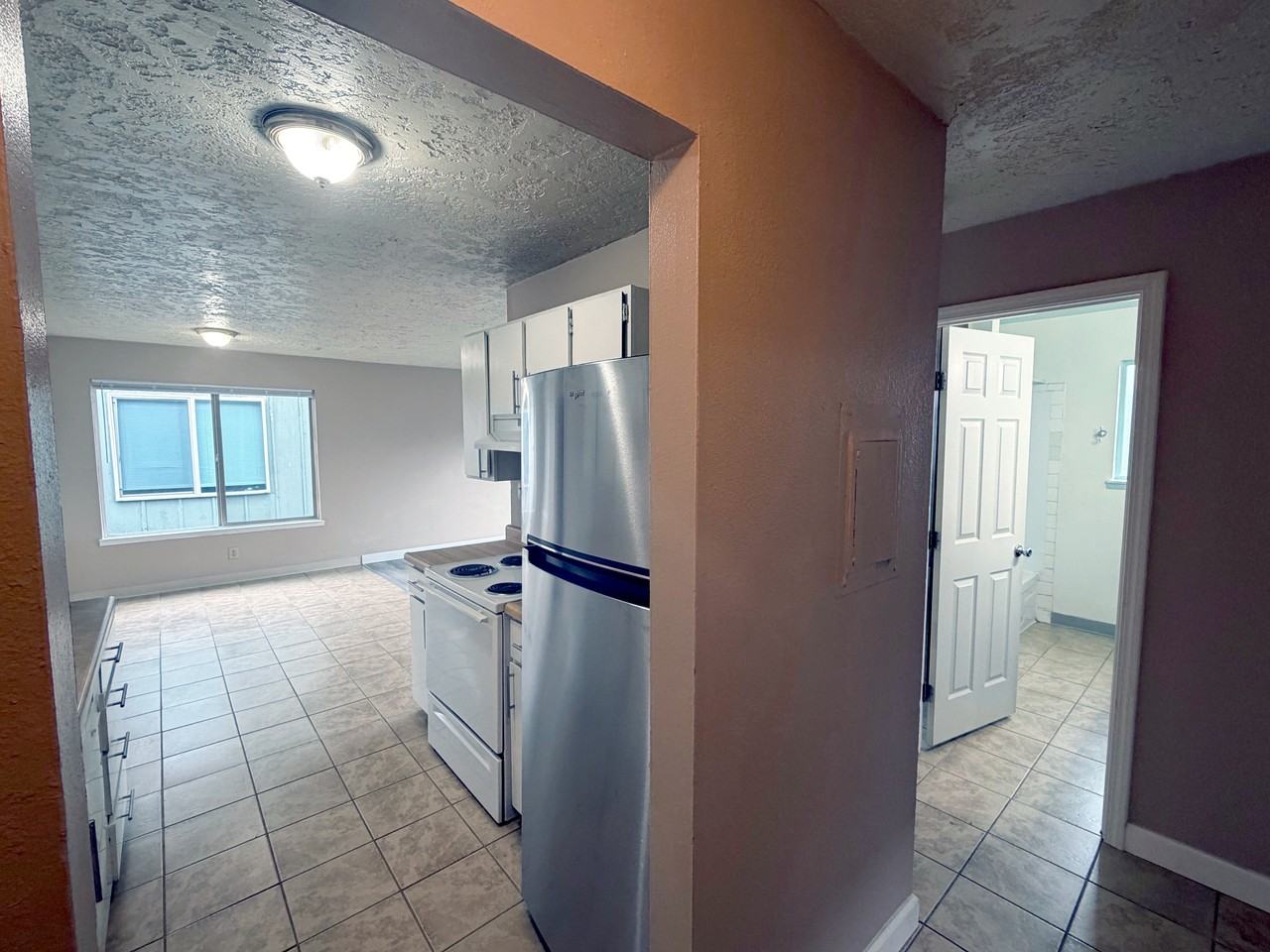 1908 Dorothy AveUnit 5 #5 - Photo 3 of 25