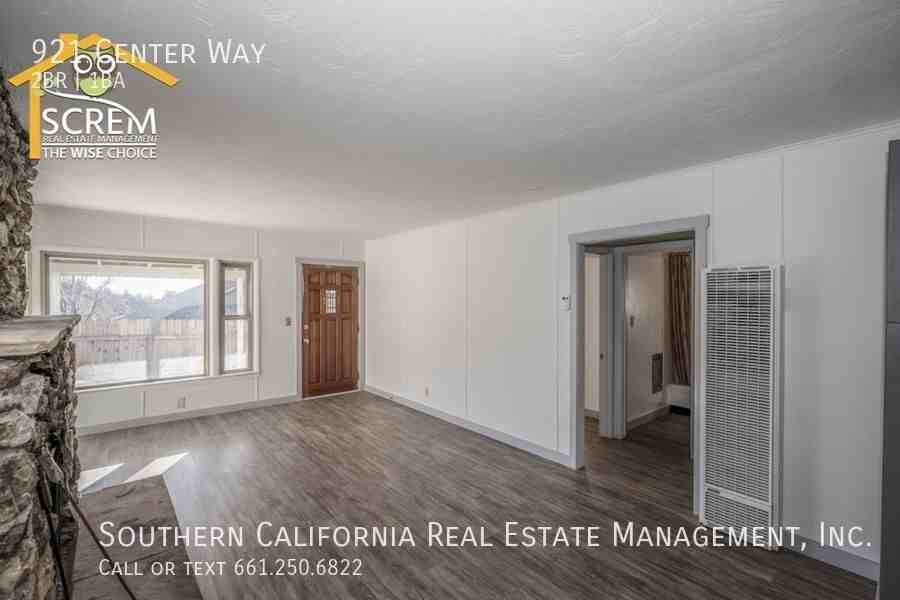 921 Center Way - Photo 3 of 17