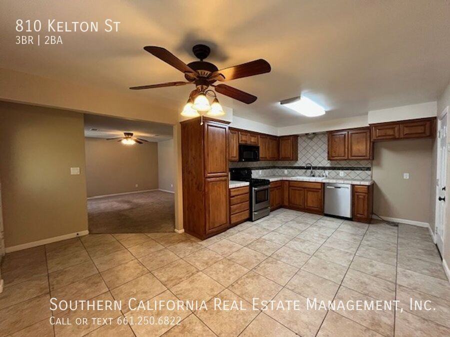 810 Kelton St - Photo 6 of 31