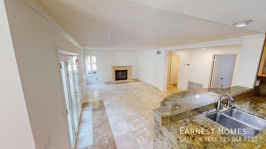 19219 Dunure Pl - Photo 5 of 31