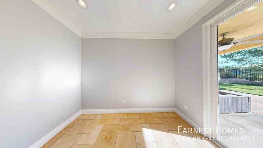 19320 Carranza Ln - Photo 5 of 42