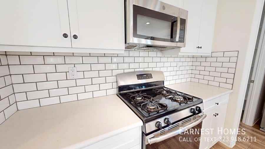 9241 N Lamia Ct - Photo 7 of 25