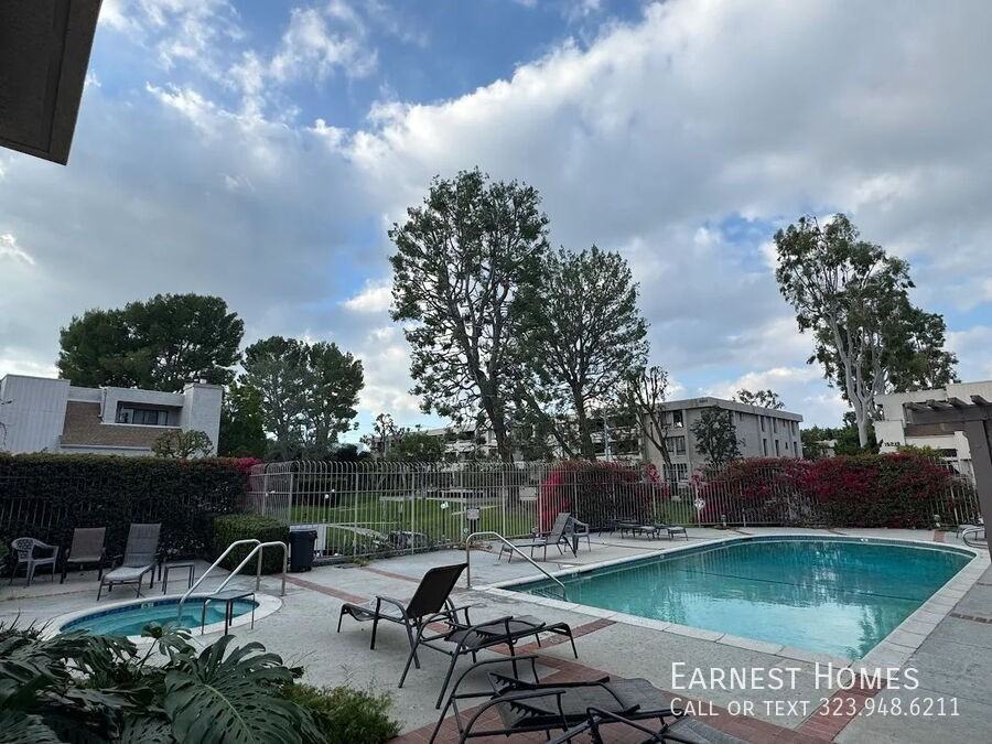 15215 Magnolia Blvd #110 - Photo 2 of 23