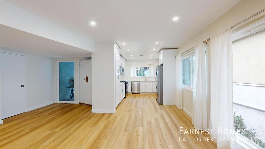 4735 Nob Hill Dr - Photo 5 of 29