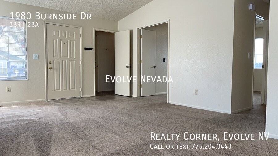 1980 Burnside Dr - Photo 2 of 23