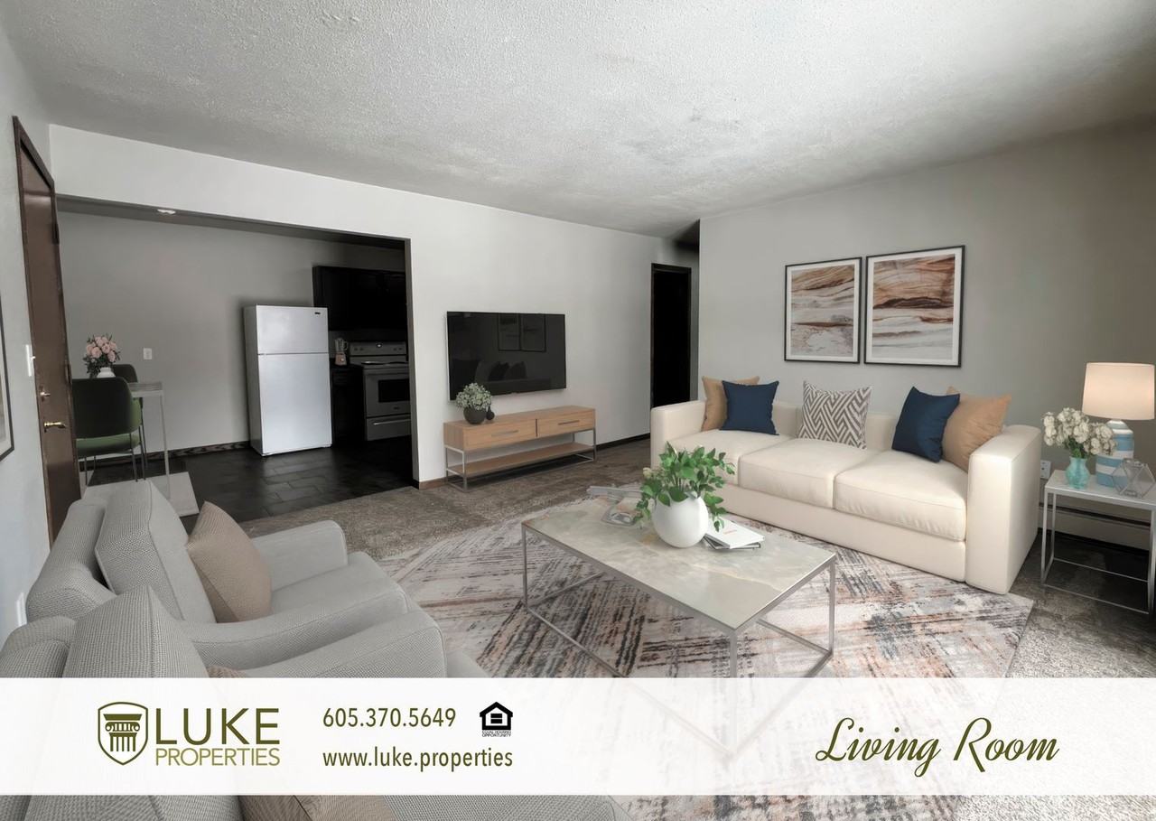 207 N Eastern Ave #6 - Photo 4 of 15