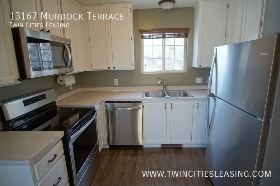 13167 Murdock Ter - Photo 4 of 25