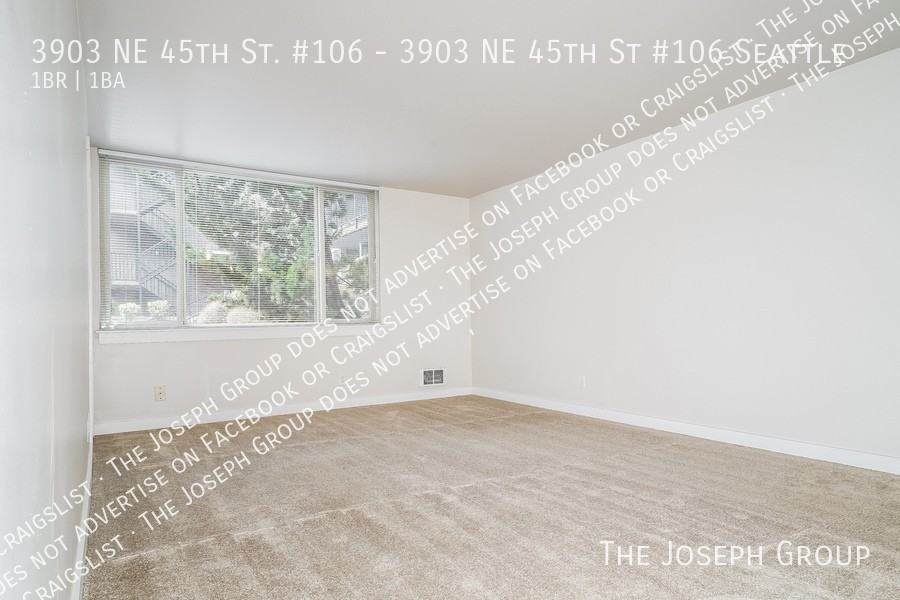 3903 Ne 45th St - Photo 5 of 21