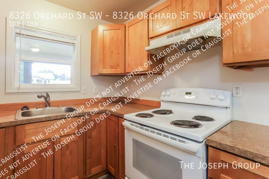 8326 Orchard St Sw - Photo 5 of 25