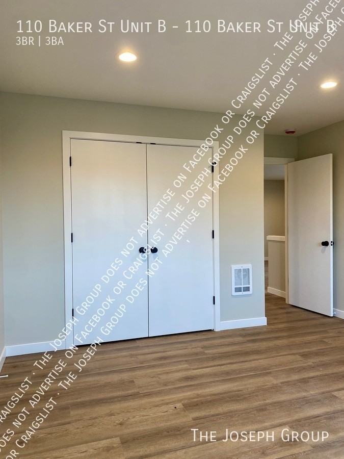 110 Baker St Unit B - Photo 5 of 42