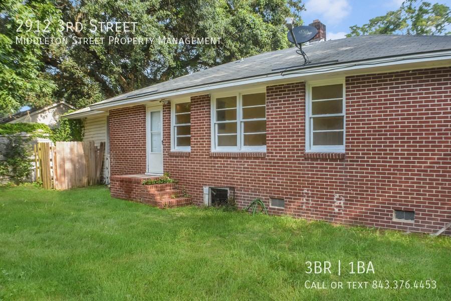 2912 3rd St - Photo 3 of 26