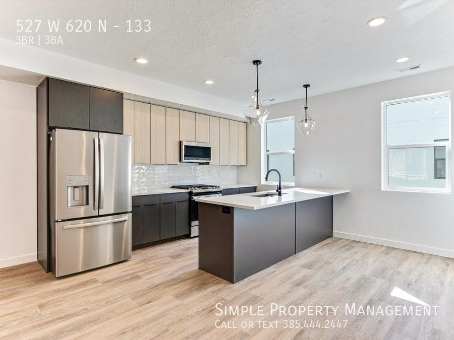 527 W 620 N #133 - Photo 7 of 32