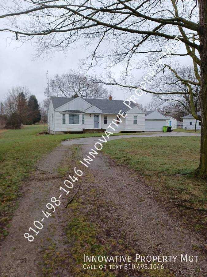 7067 Miller Rd - Photo 2 of 43