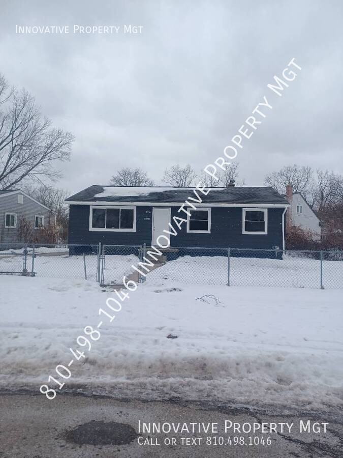 5501 Western Rd - Photo 2 of 32