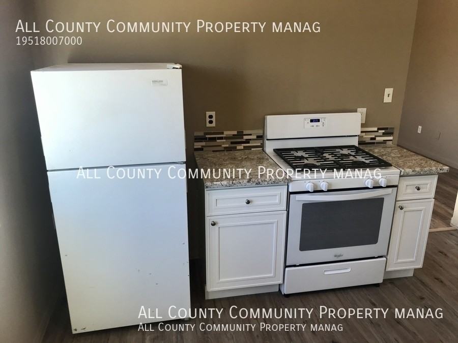 6080 Daisy Ave - Photo 7 of 25