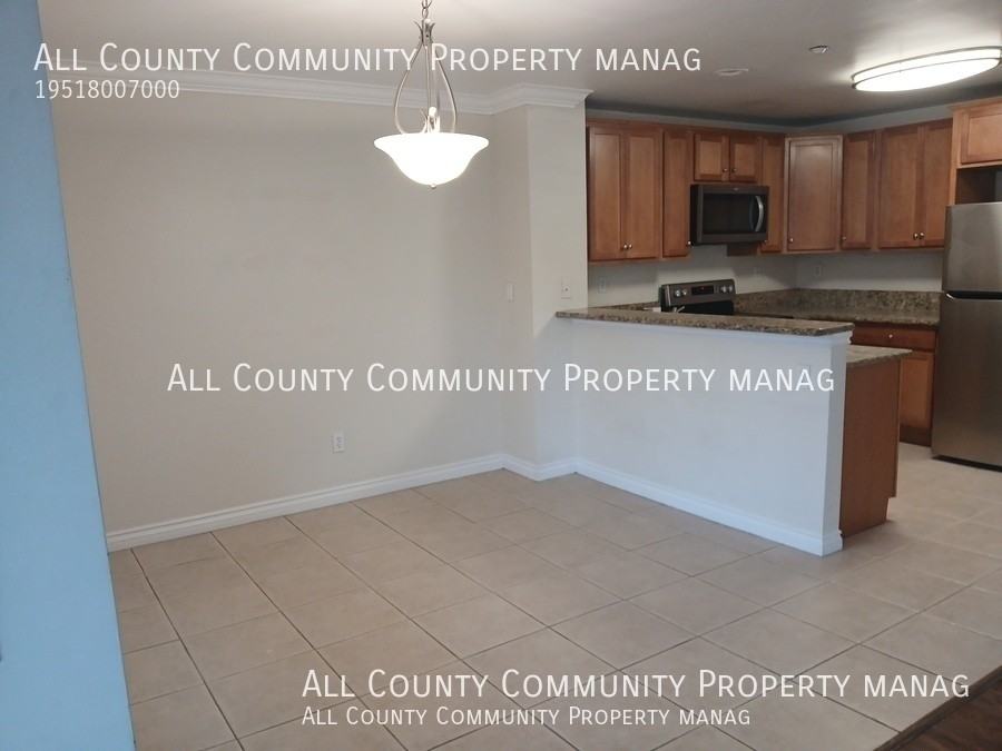 1132 N Broadway #14 - Photo 7 of 11
