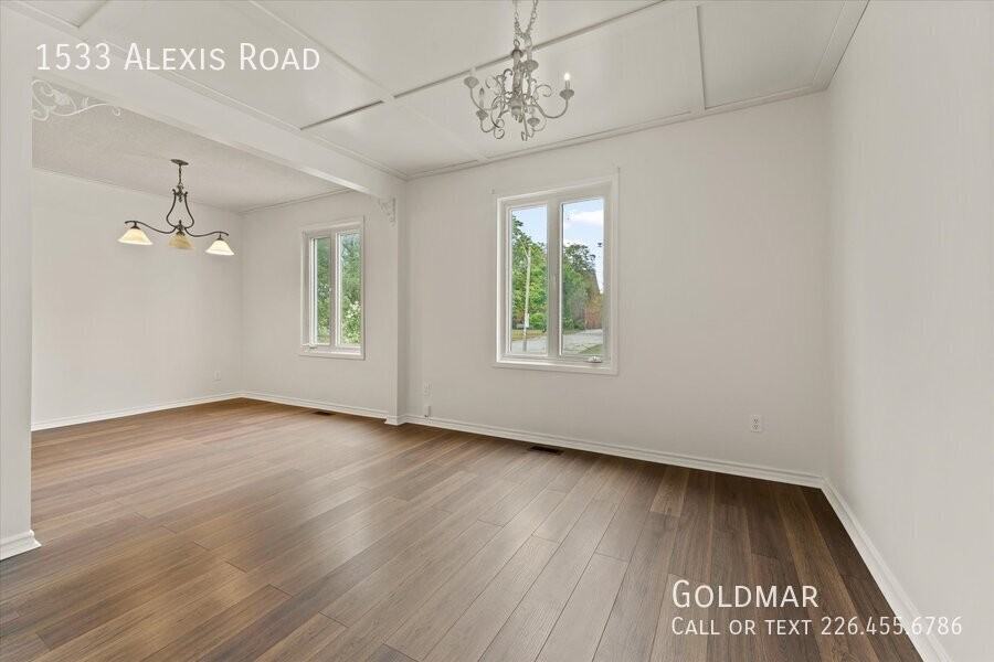 1533 Alexis Rd - Photo 7 of 24