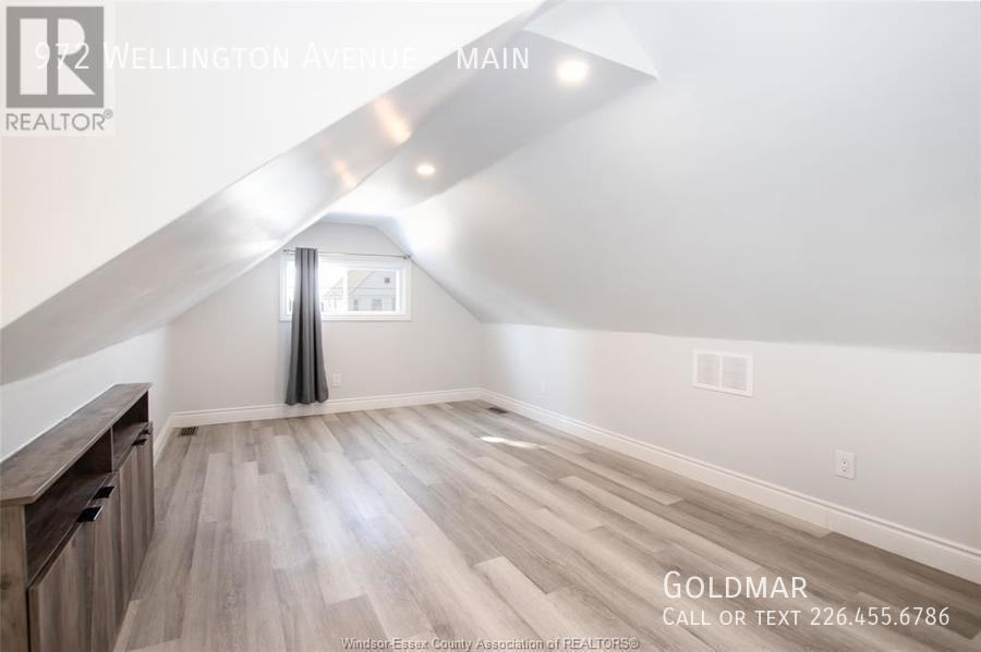 972 Wellington Ave #MAIN - Photo 6 of 26