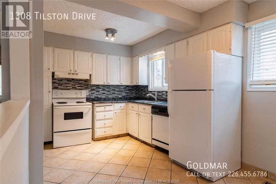 1308 Tilston Dr - Photo 3 of 24