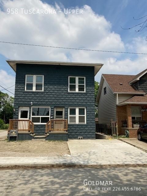 958 Tuscarora St - Photo 5 of 13