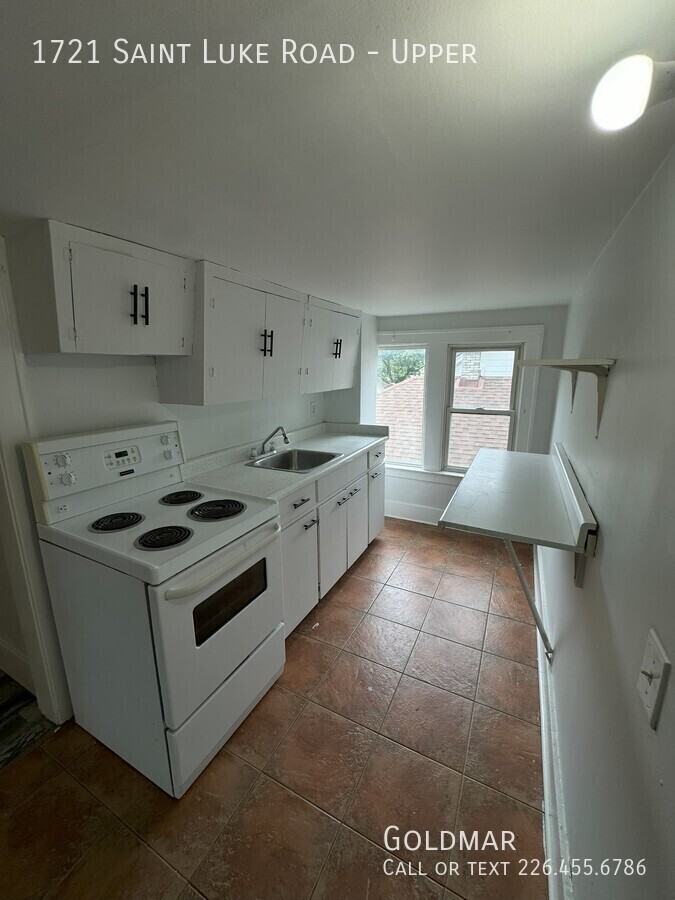 1721 St Luke Rd - Photo 2 of 9